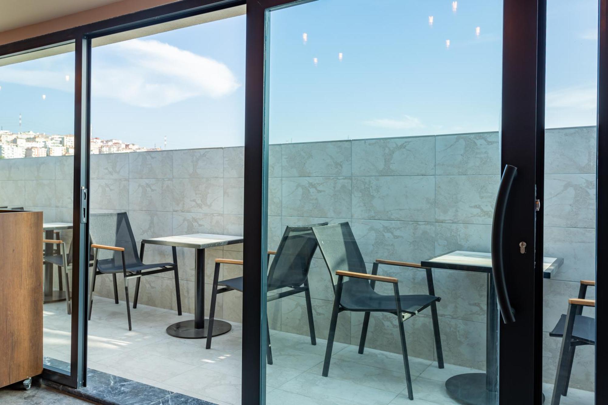 Atm Suit Otel Istambul Exterior foto